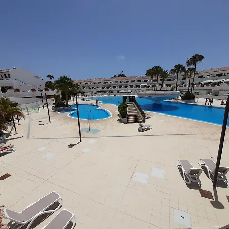 Apartment Parque Don Jose 390